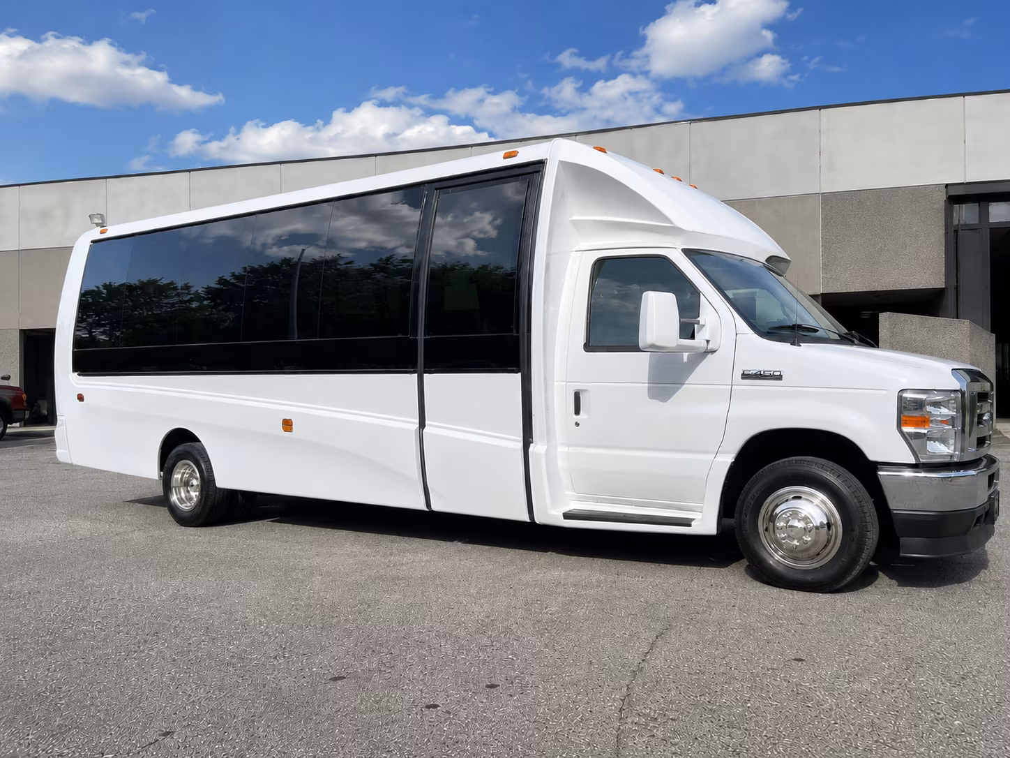 guest shuttles to covenant winery and wedding venues around berkeley