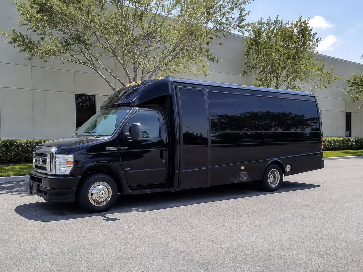 rent a field trip bus to berkeley museums and science centers